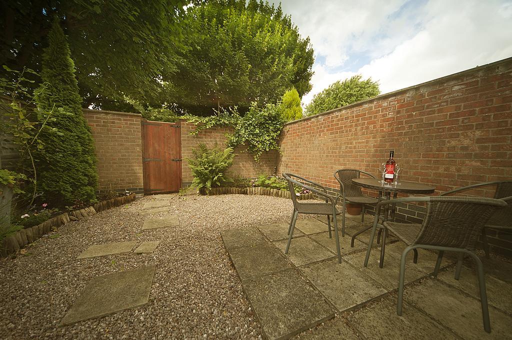 Grayz Townhouse - Free Onsite Parking For 2 Cars Villa Lincoln Rom bilde